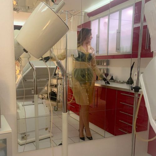 Galeriebild 7 von Dr. Velvet Divine