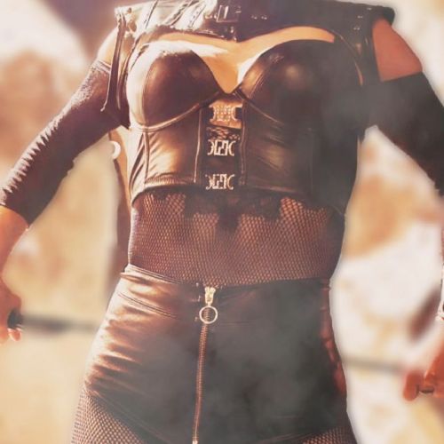 Galeriebild 4 von Bizarrärztin Lady Dana