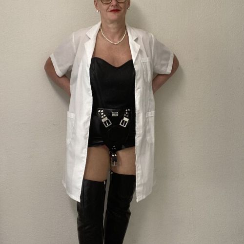 Galeriebild 1 von Fistschwester