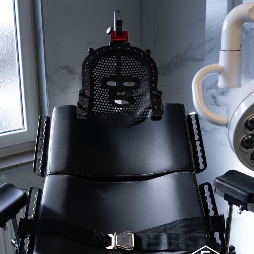 Galeriebild 7 von Fetish Farm