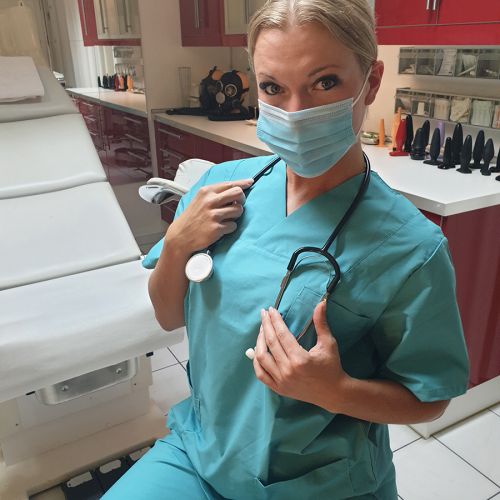 Galeriebild 5 von Bizarrärztin Livia