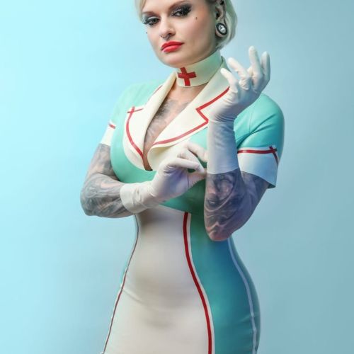 Galeriebild 2 von Bizarrärztin Lady Sinister